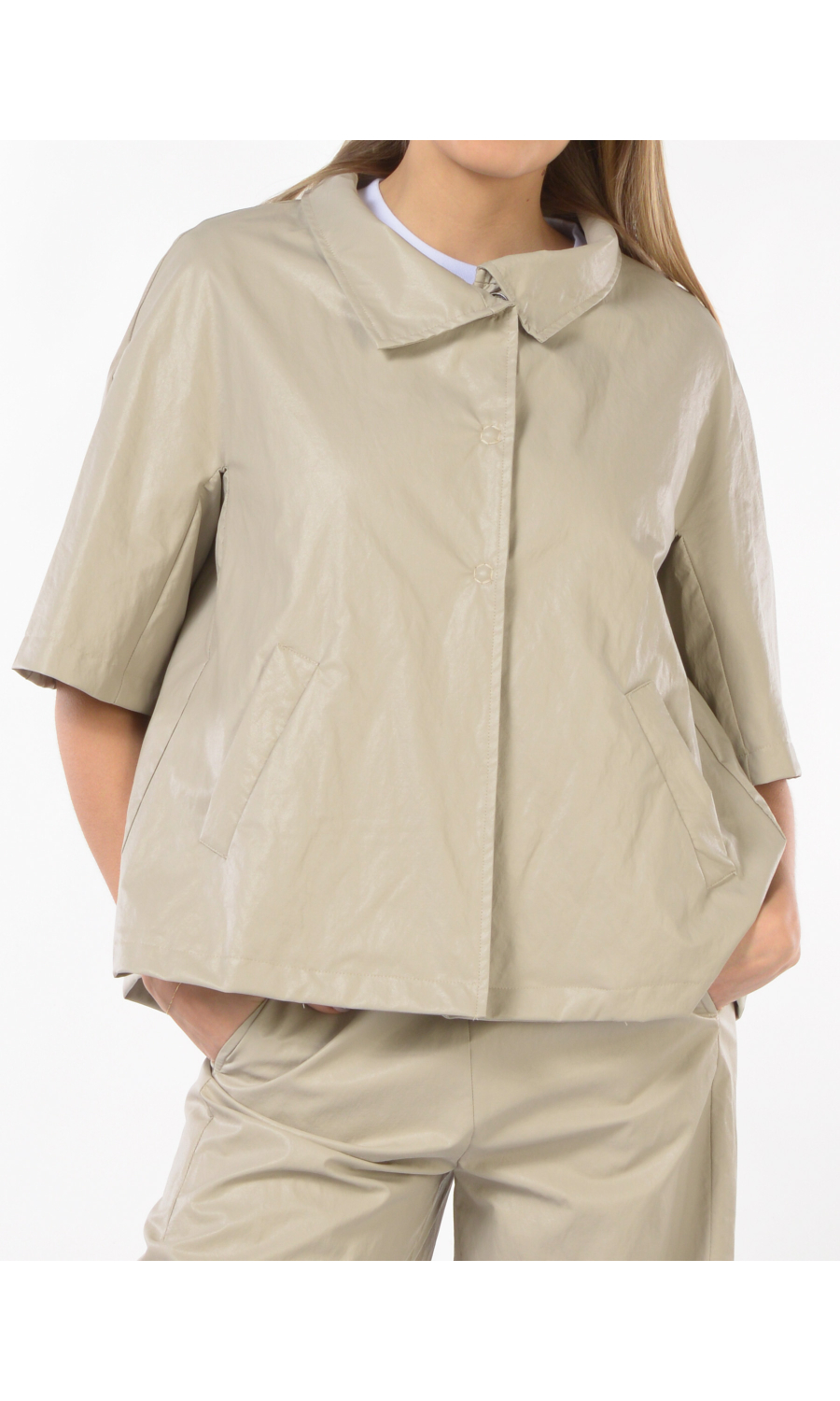 giacca da donna Jurere effetto pelle con collo a cratere