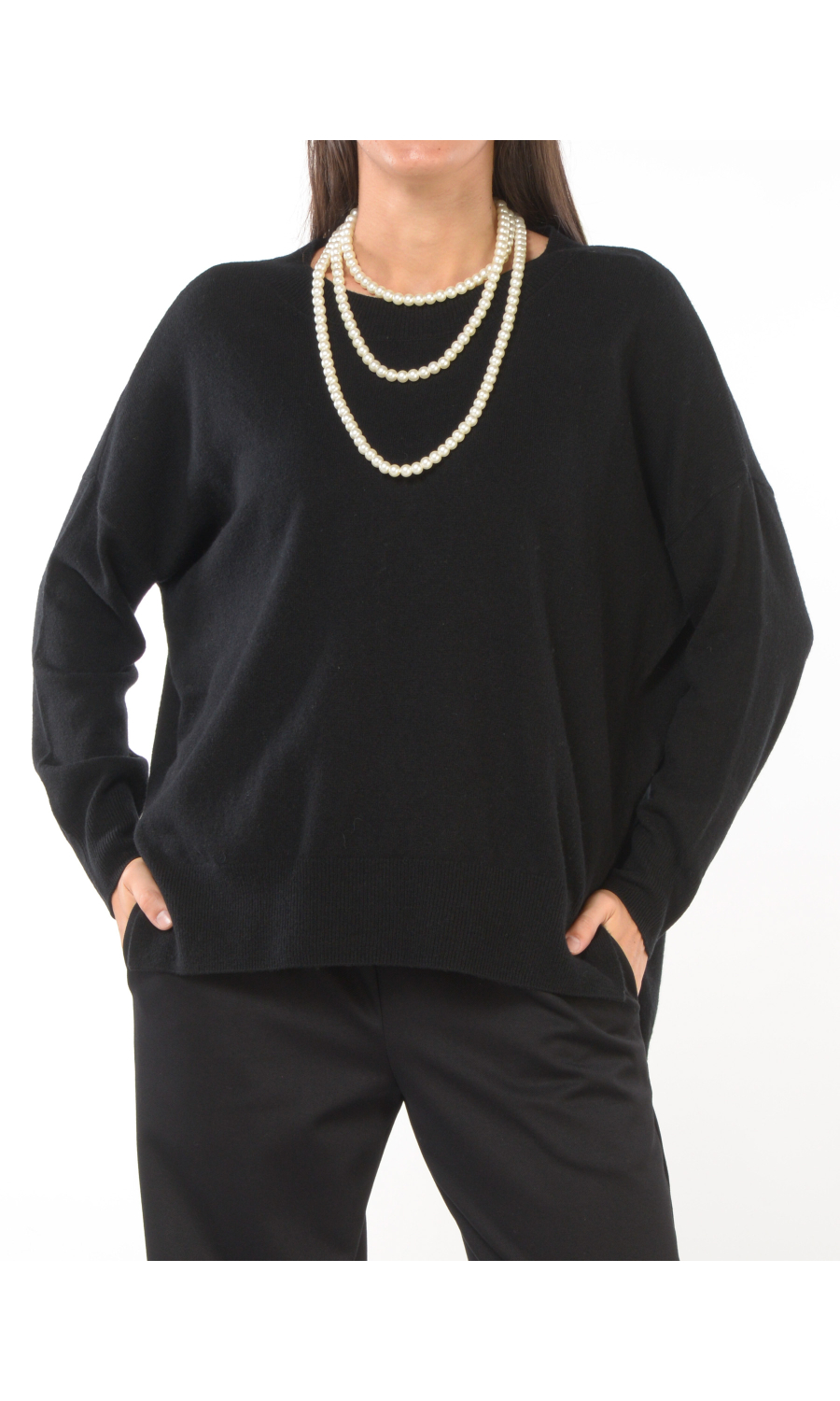 maglia da donna Meimeij in lana con collana di perle