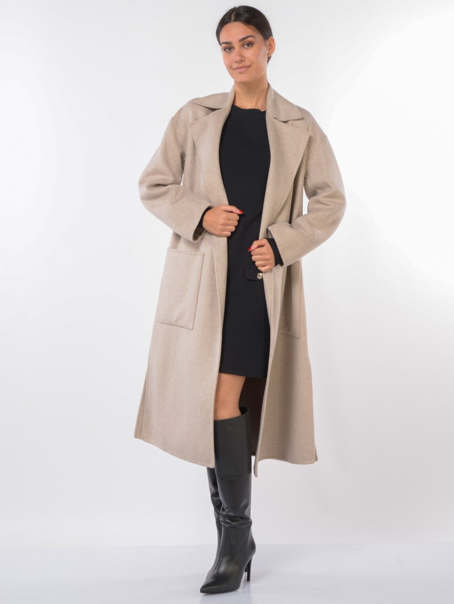 Outfit autunno-inverno 2025/26: su roncastyle le novità donna più esclusive